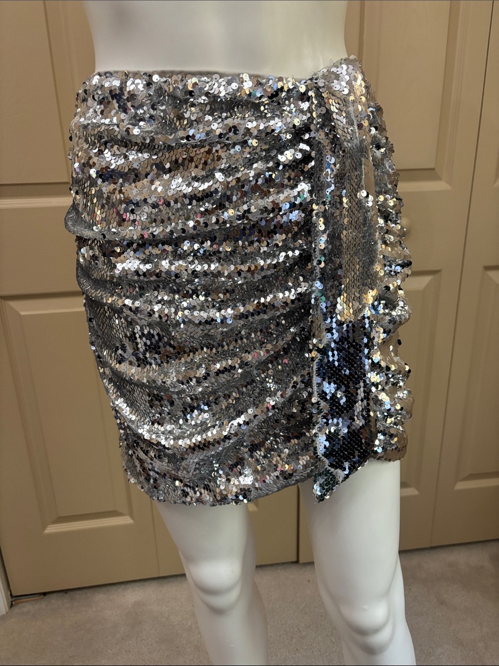 OW INTIMATES silver sequin miniskirt